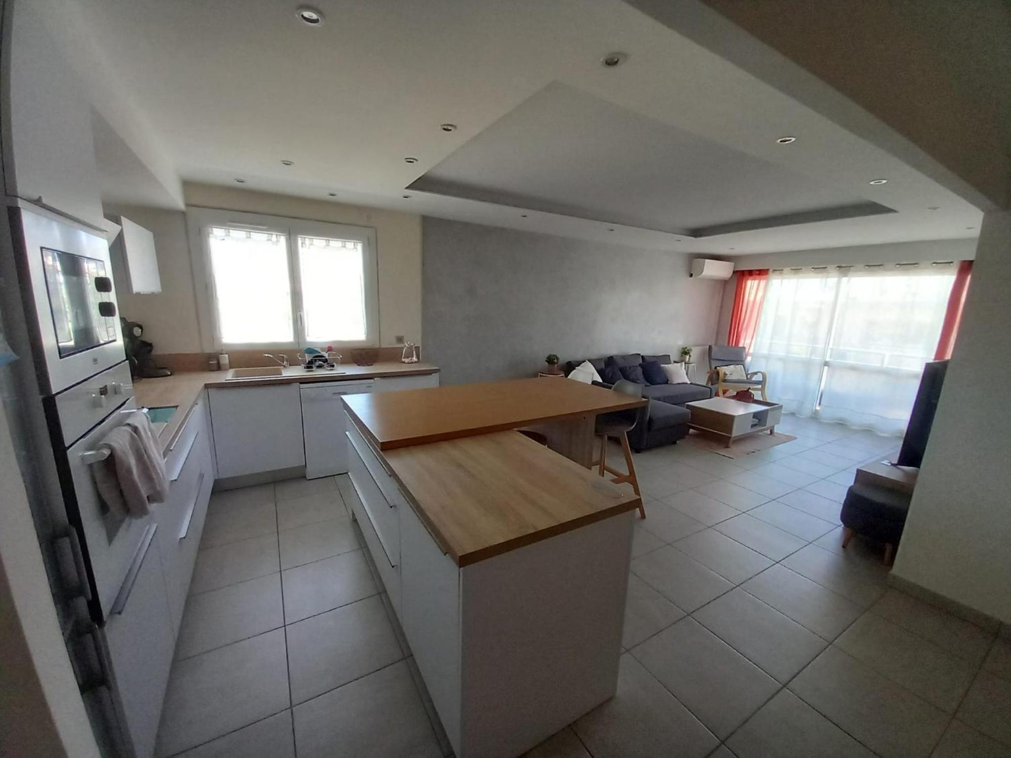 Appartement 1Er Etage, 66 M² لا سين سور مير المظهر الخارجي الصورة