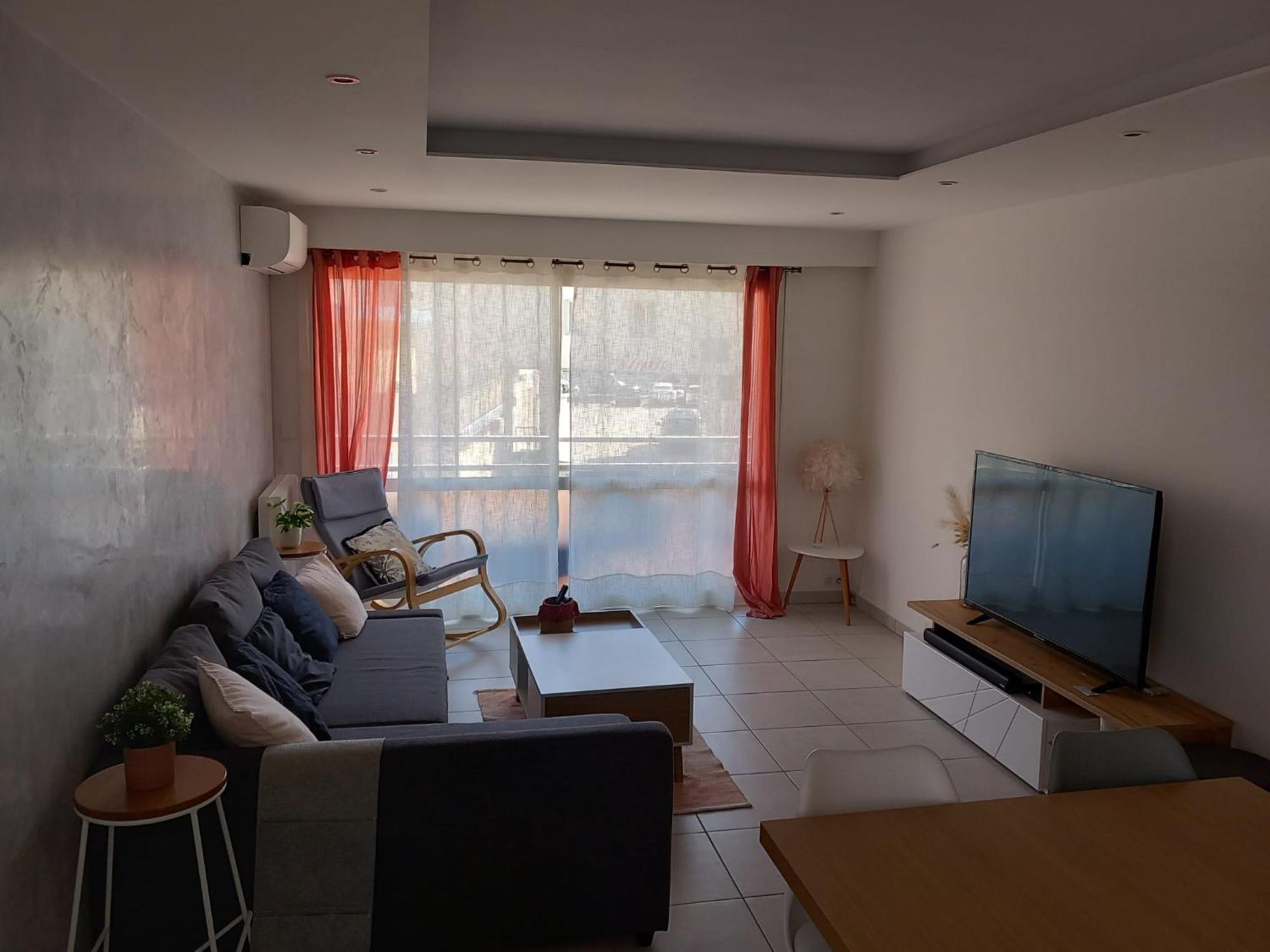 Appartement 1Er Etage, 66 M² لا سين سور مير المظهر الخارجي الصورة